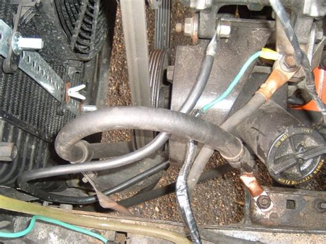 2000 mustang power distribution box batt cable lug melted|HOW TO: Upgrade your engine ground cable! *pics* .